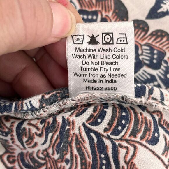 House of Harlow 1960 Peasant Top‎ Womens Size M Flutter Sleeves Floral Blouse - Picture 12 of 12